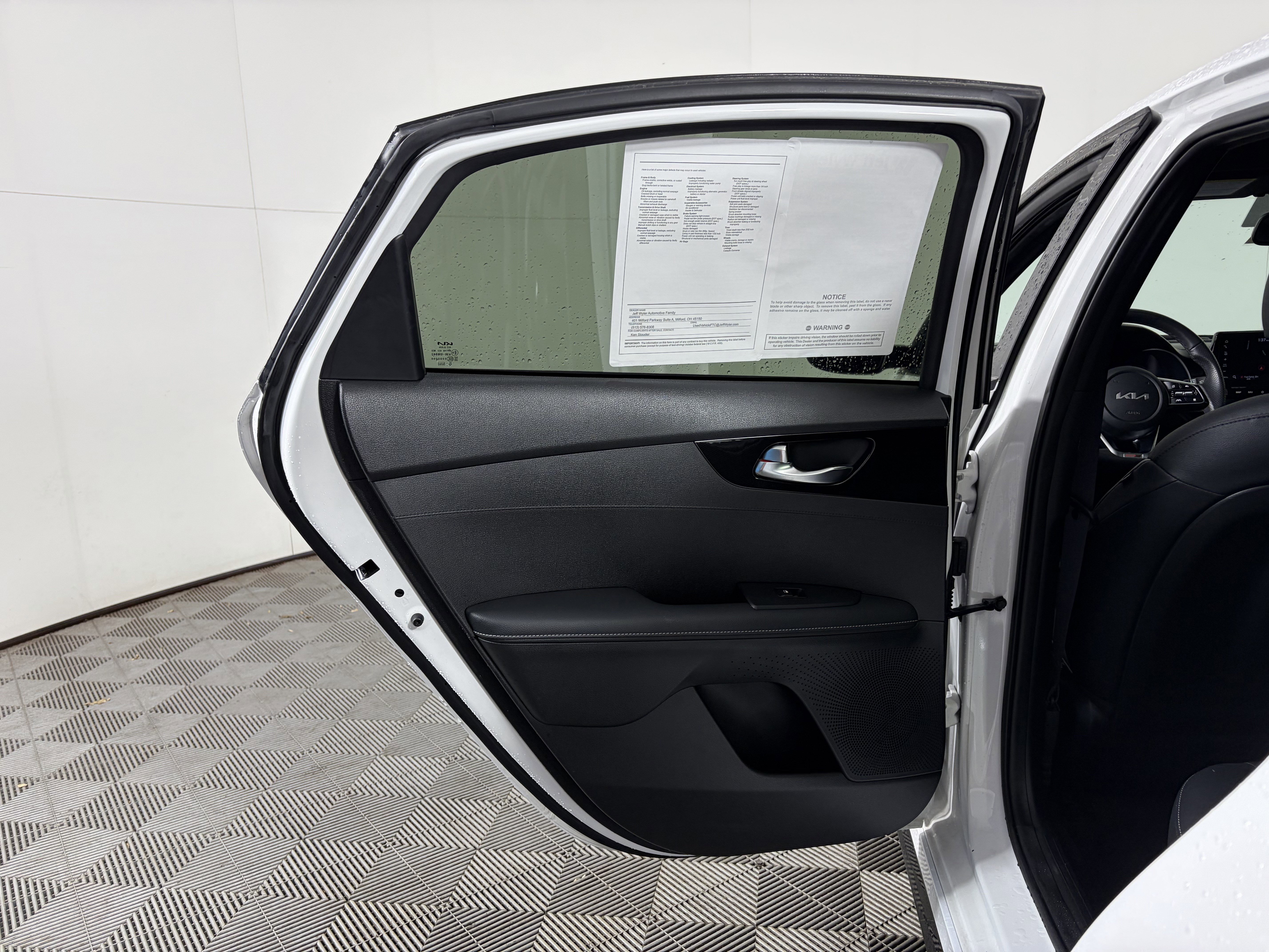 Certified 2024 Kia Forte GT-Line w/ GT-Line Premium Package image 34