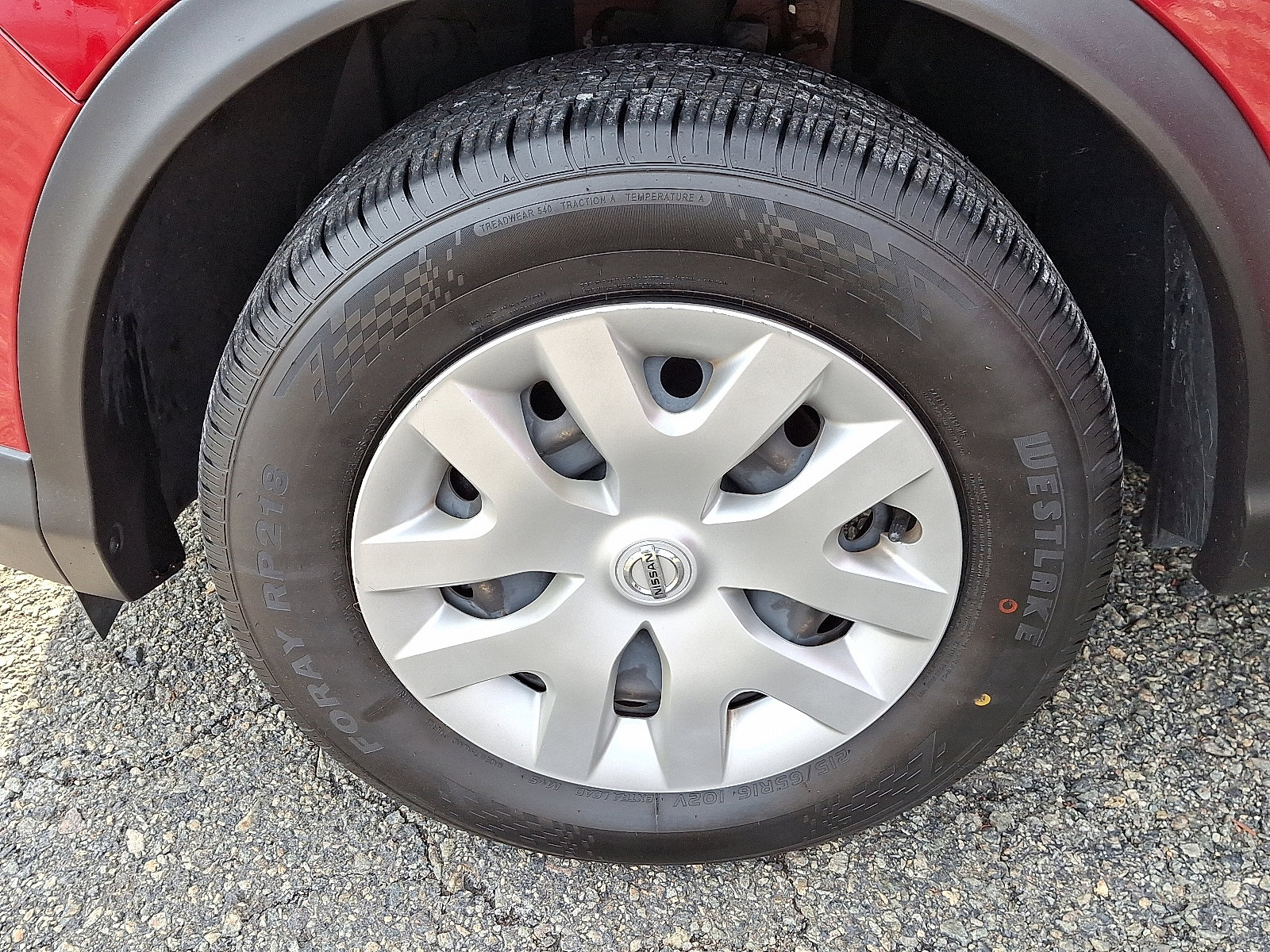 Used 2018 Nissan Rogue Sport S image 28