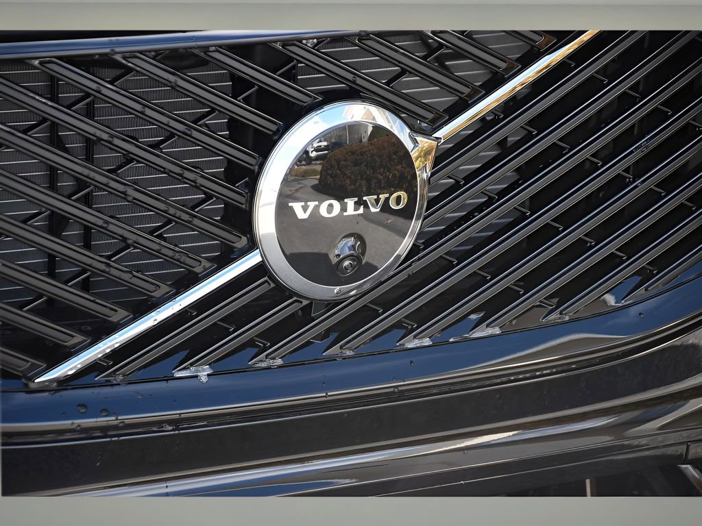 New 2026 Volvo XC60 B5 Ultra w/ Protection Package Premier image 10