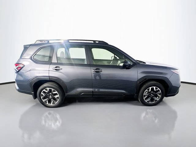 Used 2025 Subaru Forester image 9