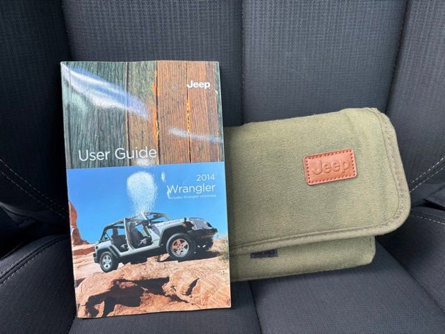 Used 2014 Jeep Wrangler Unlimited Sahara w/ Connectivity Group image 32