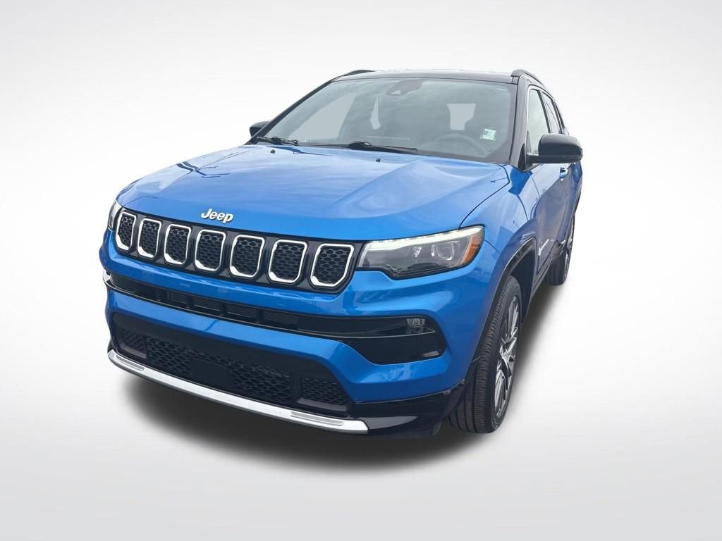 Used 2023 Jeep Compass Limited w/ Elite Group image 7
