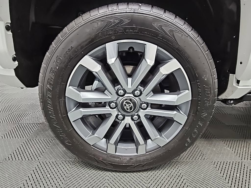 Used 2025 Toyota 4Runner Limited image 54