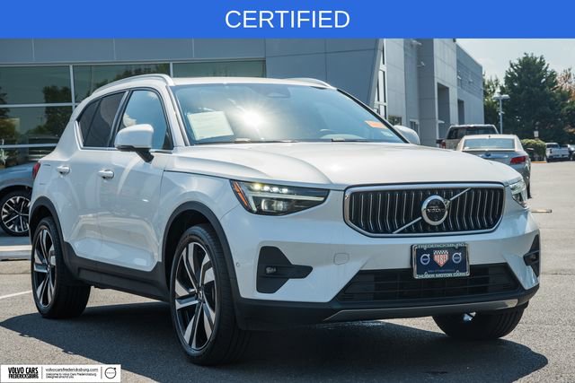 Certified 2024 Volvo XC40 B5 Ultimate