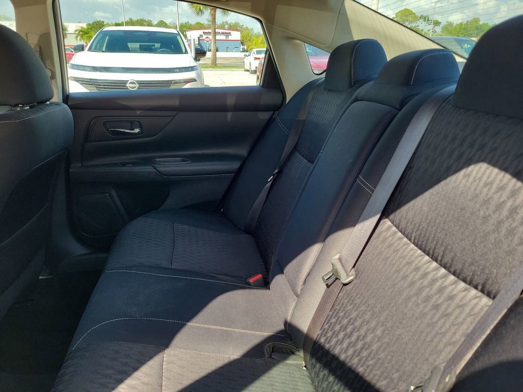 Used 2018 Nissan Altima 2.5 S w/ S Convenience Package FWD image 13