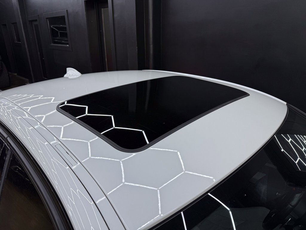 Used 2016 BMW M3 image 25