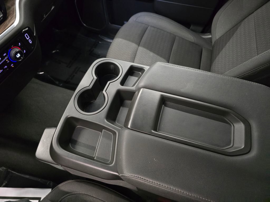 Used 2025 Chevrolet Silverado 2500 LT w/ Convenience Package image 31