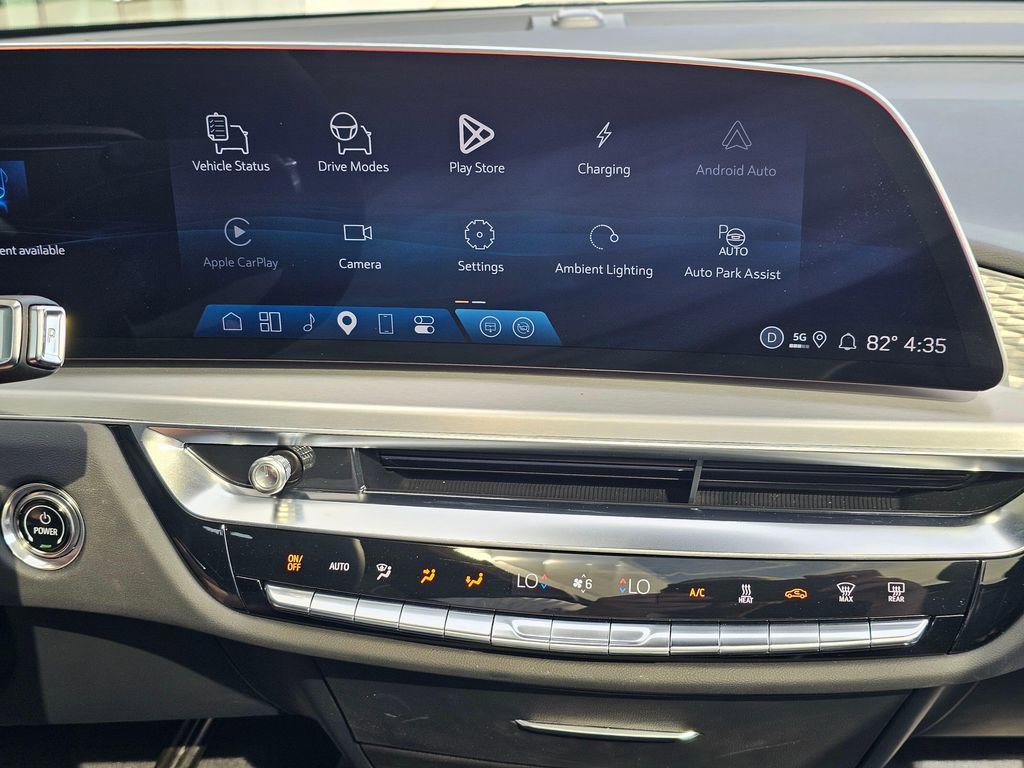 Used 2025 Cadillac Lyriq Sport AWD/4WD image 28