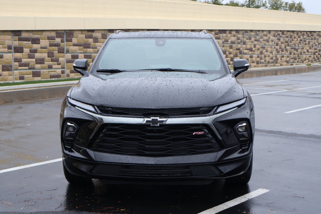 New 2026 Chevrolet Blazer RS w/ Driver Confidence II Package AWD/4WD image 2