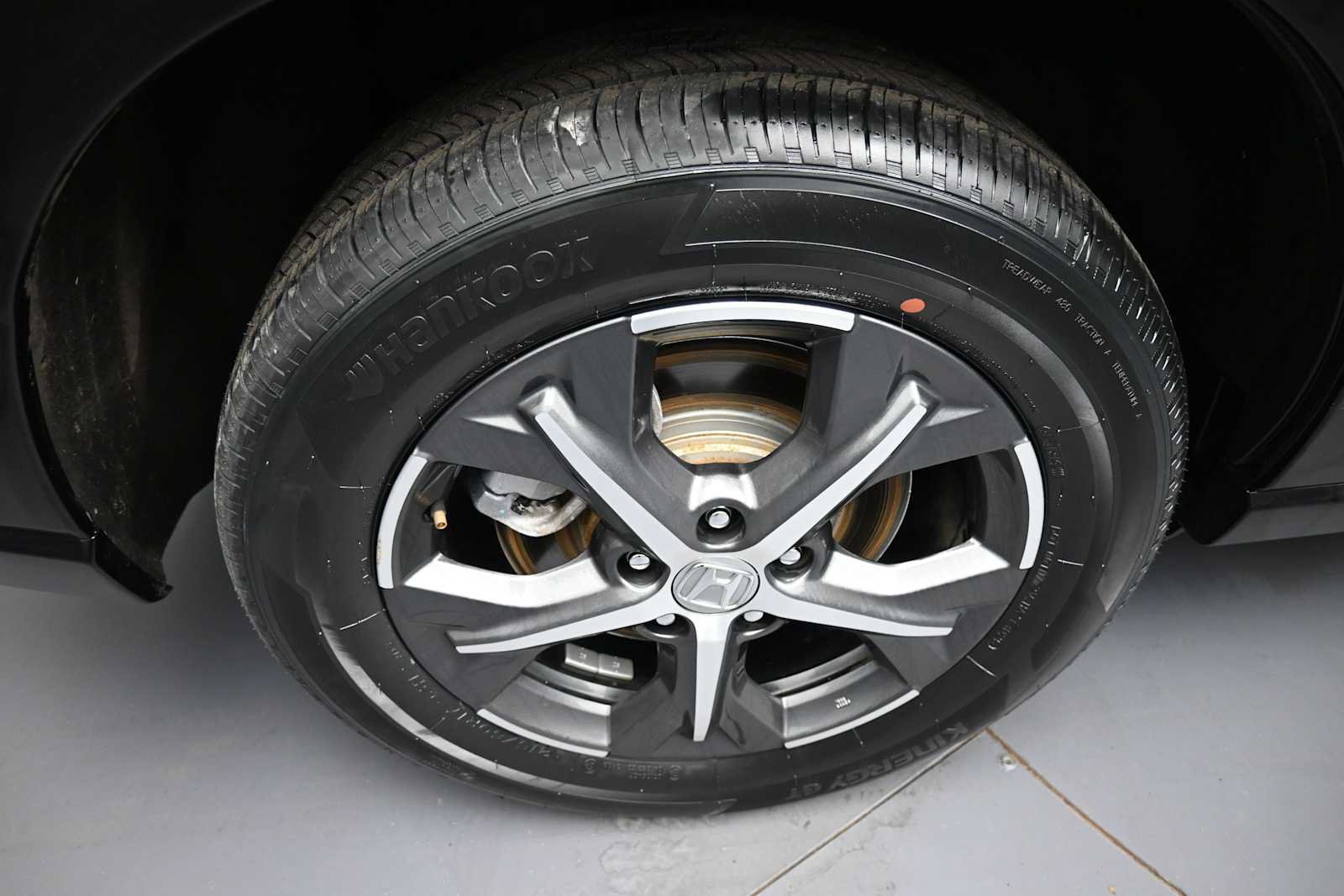 Used 2024 Honda HR-V EX-L image 12