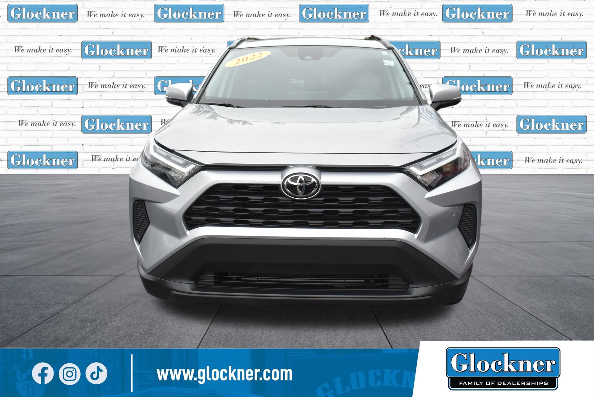 Used 2022 Toyota RAV4 XLE AWD/4WD image 11