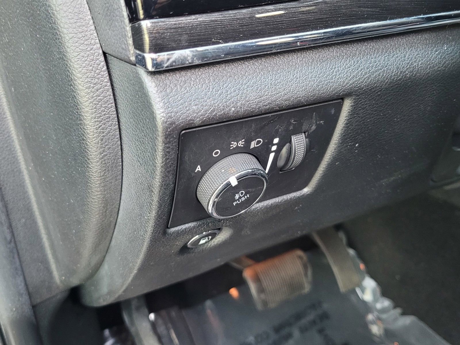 Used 2020 Jeep Grand Cherokee Trailhawk image 18