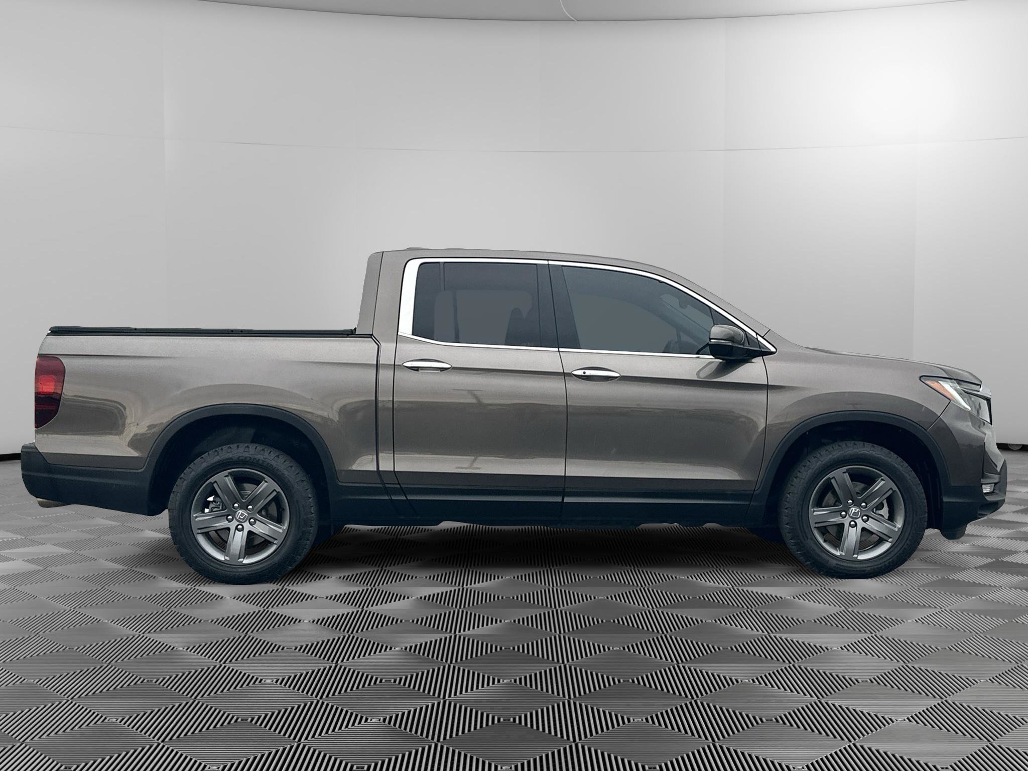 Used 2022 Honda Ridgeline RTL-E image 3
