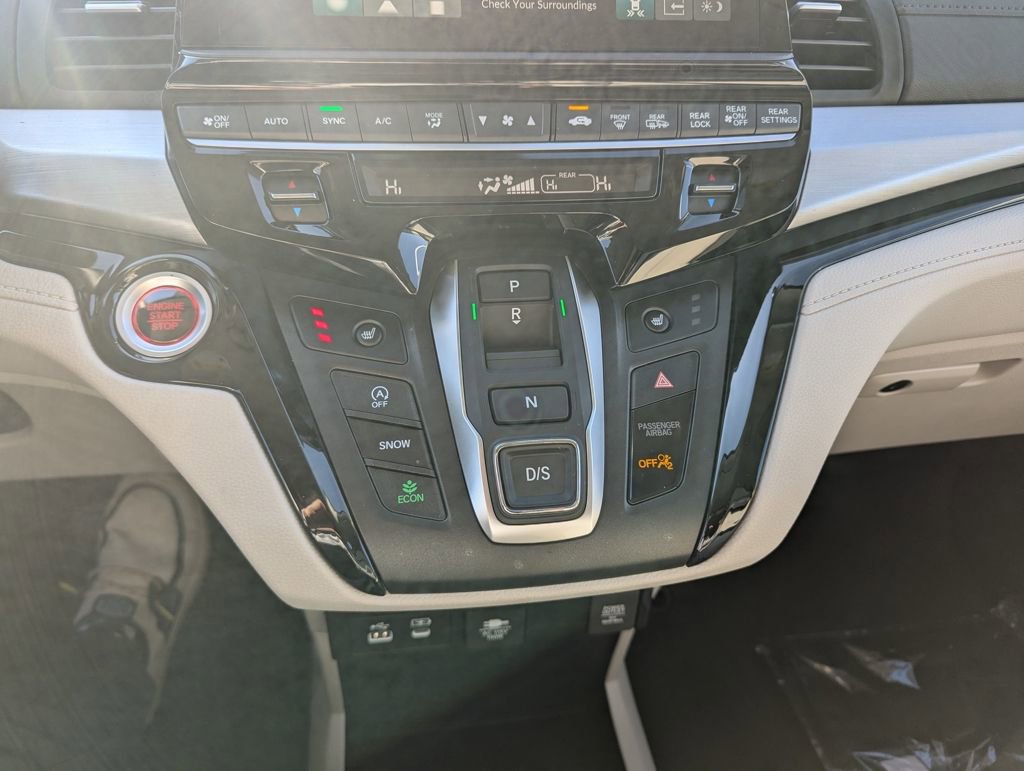 New 2026 Honda Odyssey Touring image 21