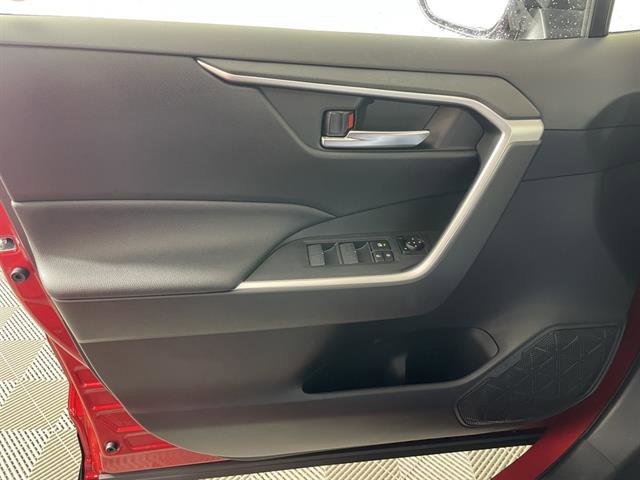 New 2025 Toyota RAV4 SE image 20