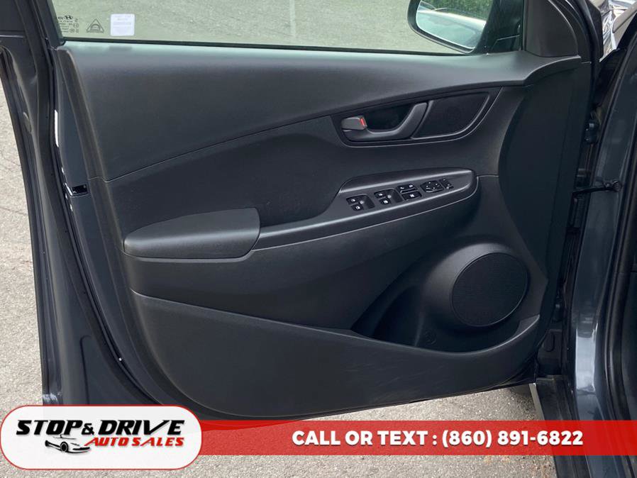 Used 2018 Hyundai Kona SEL w/ SEL Tech Package 02 image 10