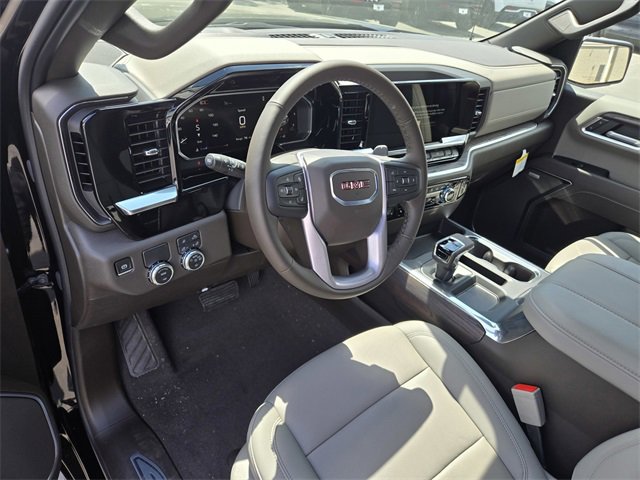 New 2026 GMC Sierra 1500 SLT w/ SLT Premium Package image 9