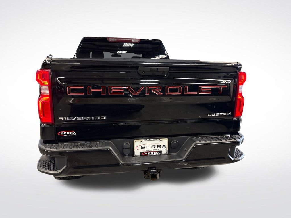 Used 2021 Chevrolet Silverado 1500 Custom Trail Boss AWD/4WD image 4