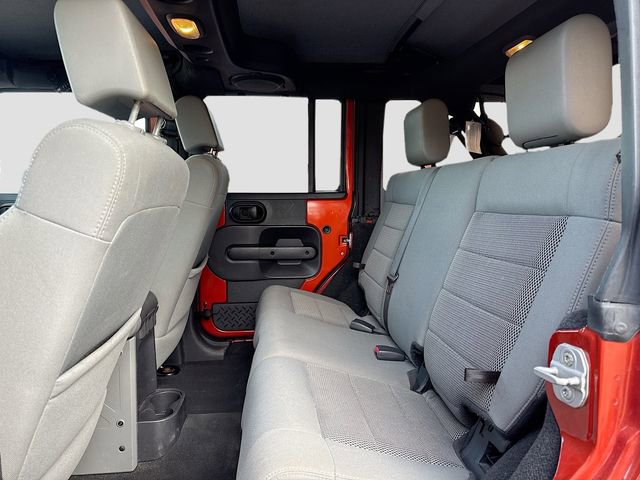 Used 2009 Jeep Wrangler Unlimited Sahara w/ Dual Top Group image 13