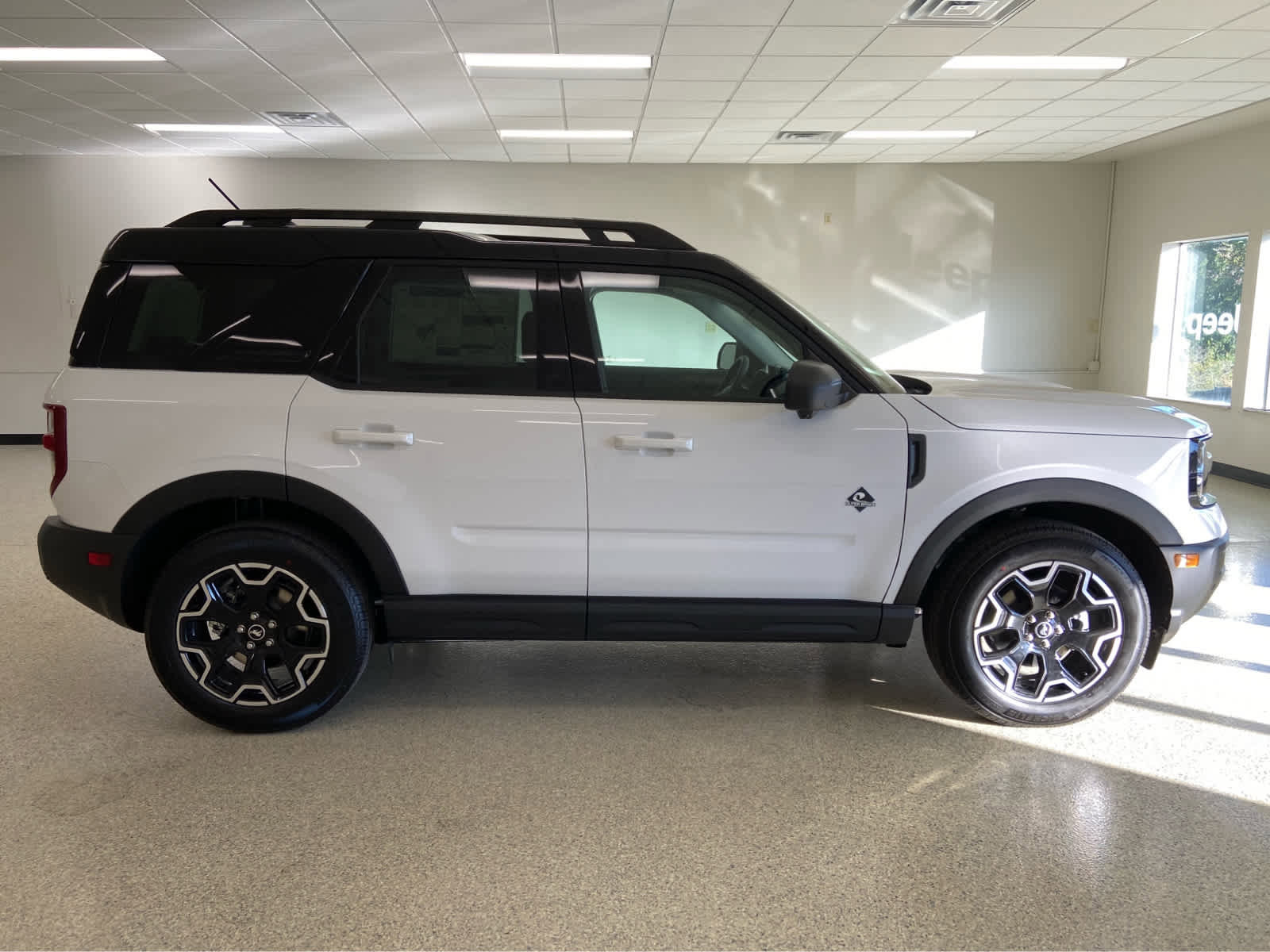 New 2025 Ford Bronco Sport Outer Banks w/ Outer Banks Tech Package+ image 5