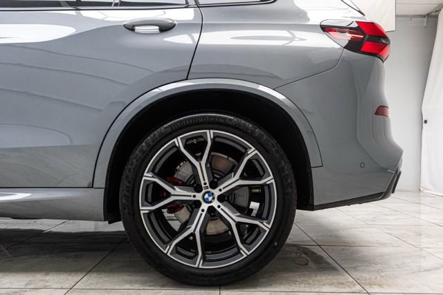 Used 2026 BMW X5 M60i image 35