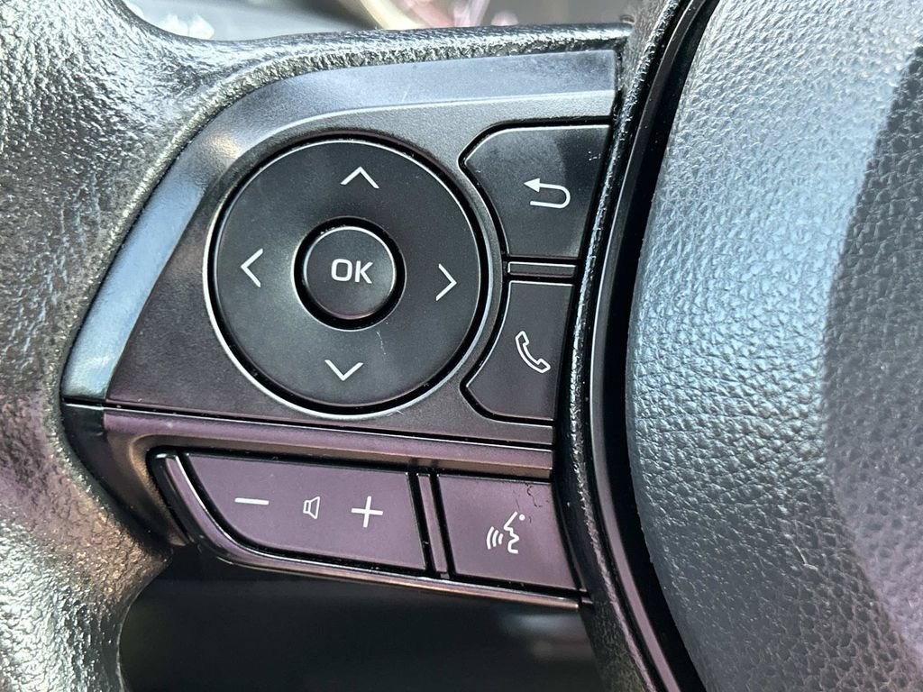 Used 2023 Toyota RAV4 XLE w/ Convenience Package FWD image 30