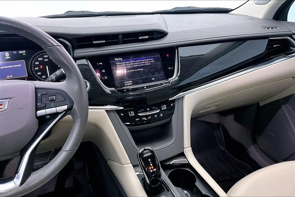 Used 2020 Cadillac XT6 Premium Luxury FWD image 7