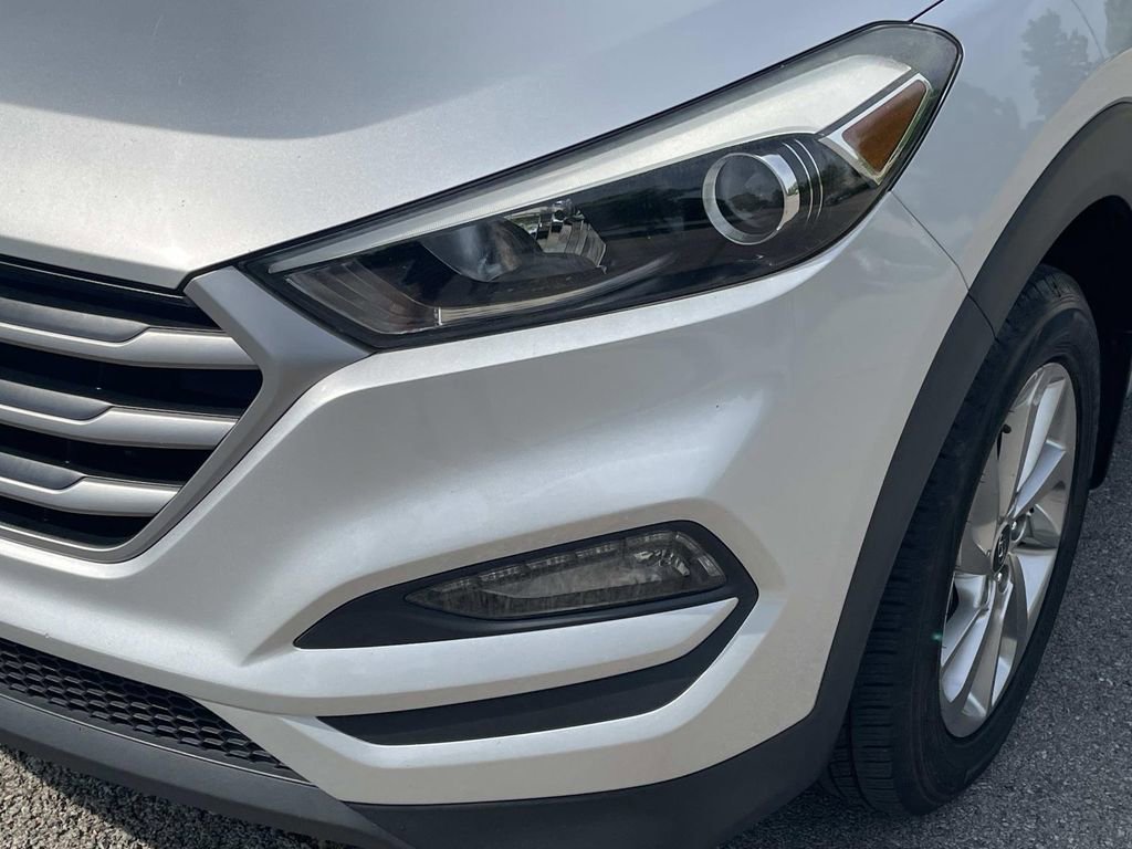 Used 2018 Hyundai Tucson SEL w/ Cargo Package FWD image 9