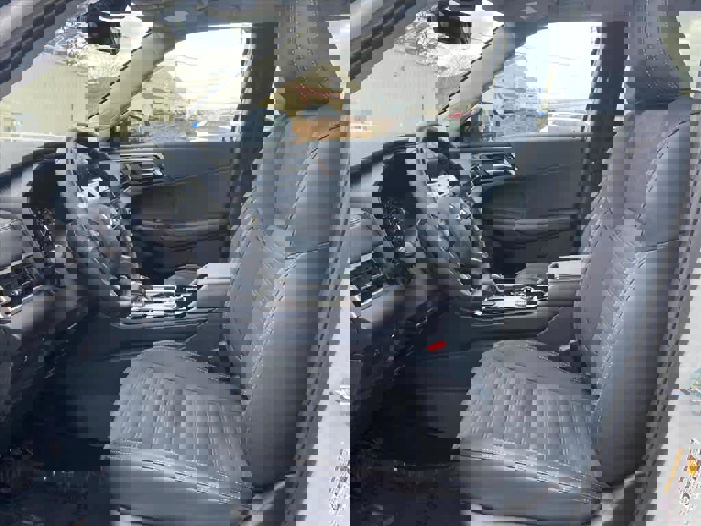 New 2026 Mitsubishi Outlander Trail Edition image 9