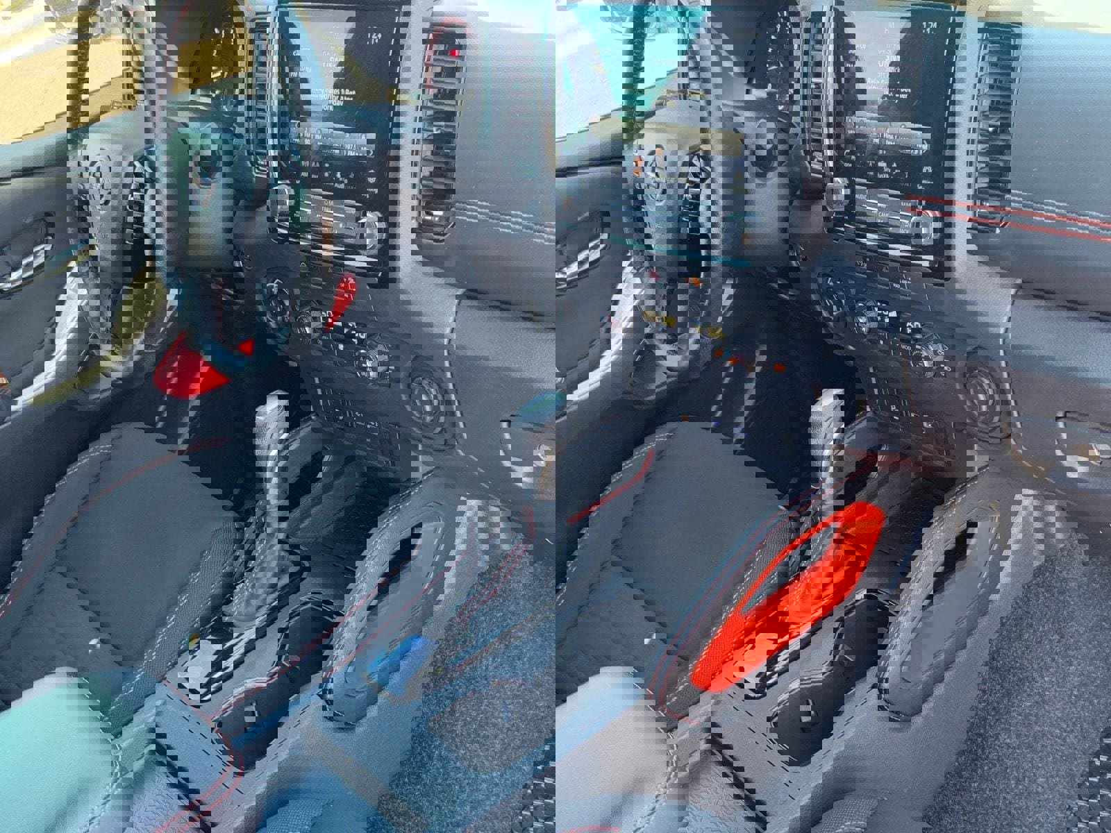 Certified 2024 Nissan Frontier PRO-4X w/ Technology Package image 9