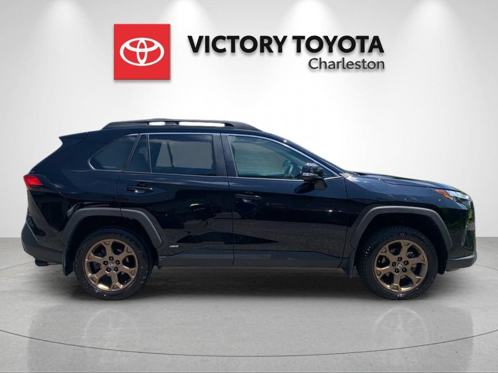 Used 2025 Toyota RAV4 Woodland Edition w/ Weather Package AWD/4WD image 6