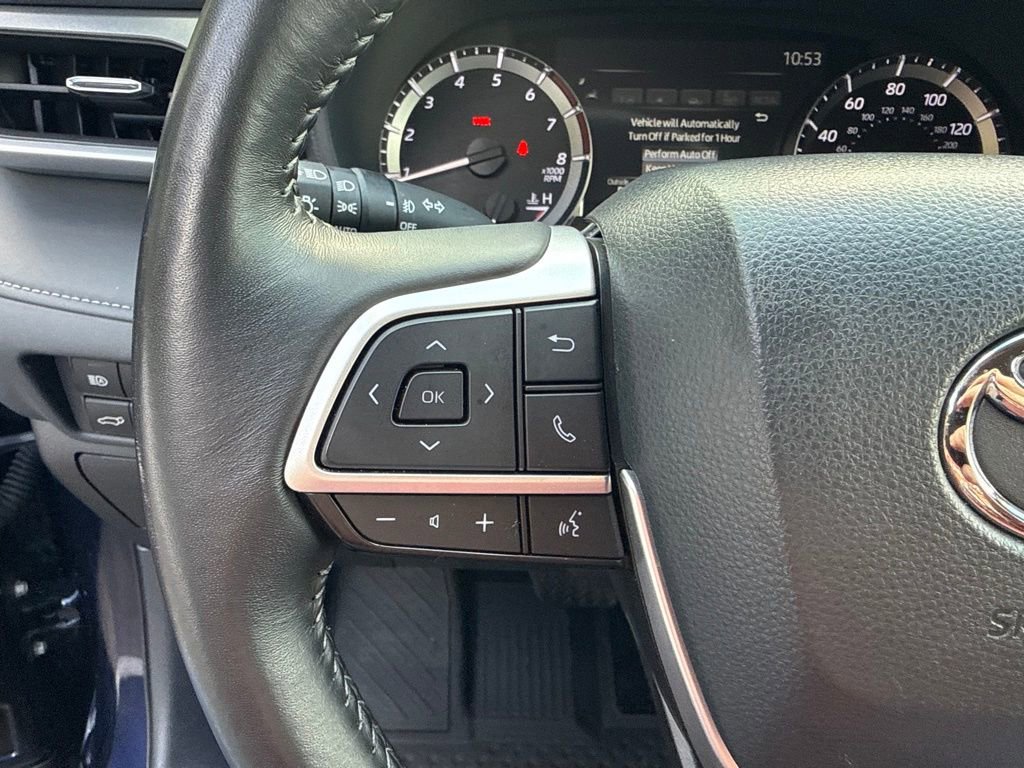 Certified 2025 Toyota Highlander LE image 31