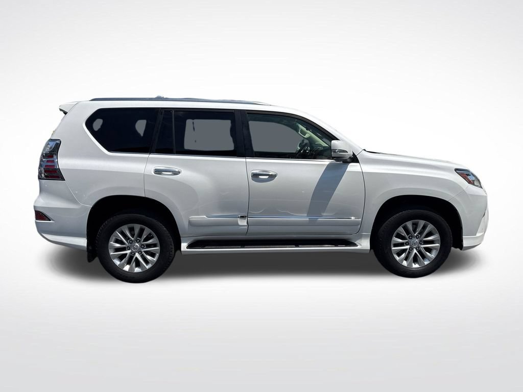 Used 2019 Lexus GX 460 AWD/4WD image 9