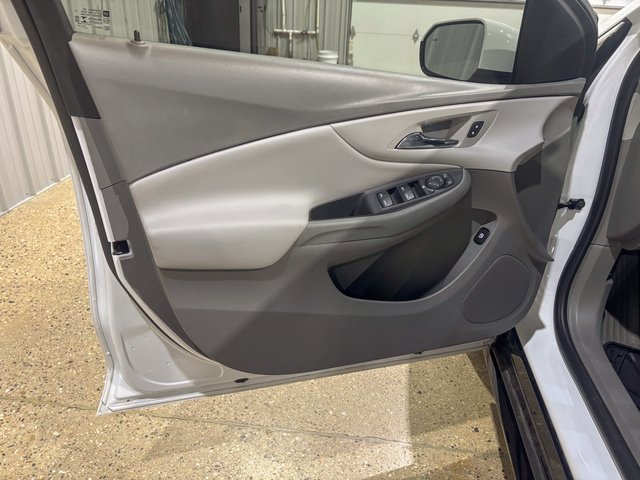 Used 2019 Chevrolet Volt LT w/ Power Convenience Package image 14