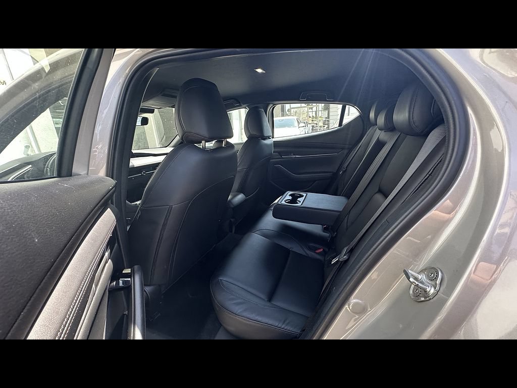 Used 2024 MAZDA MAZDA3 s FWD image 6