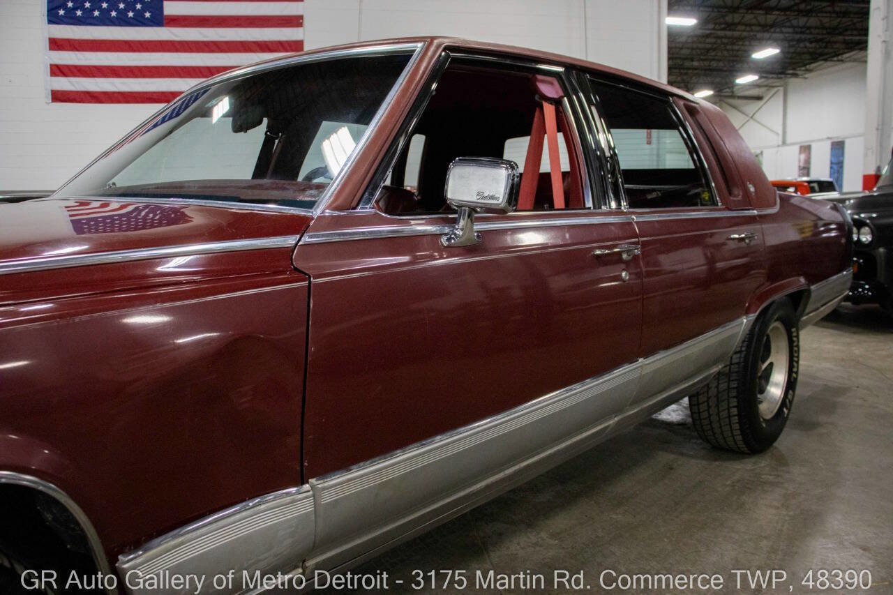 Used 1990 Cadillac Brougham image 21