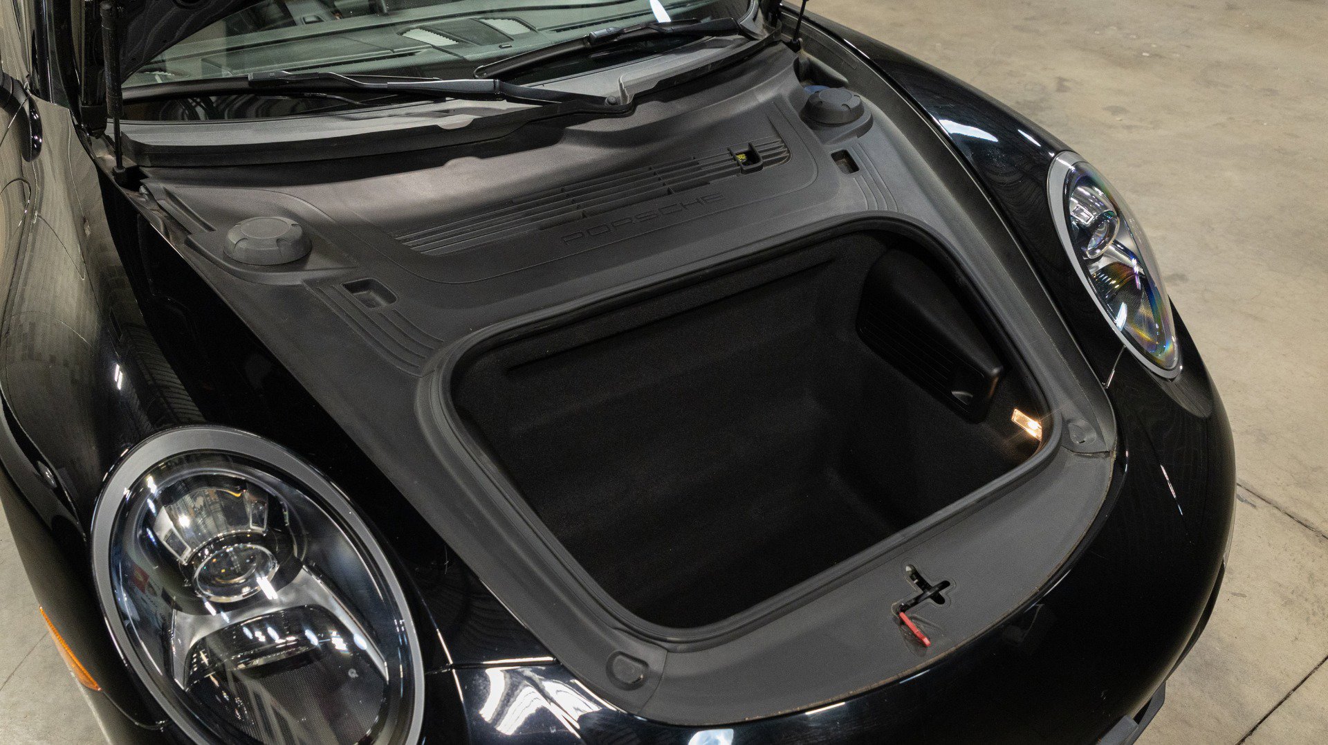 Used 2019 Porsche 911 Carrera RWD image 65