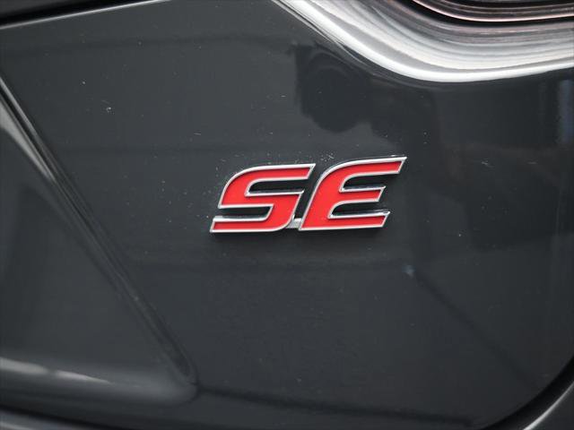 Used 2023 Toyota Corolla SE image 38