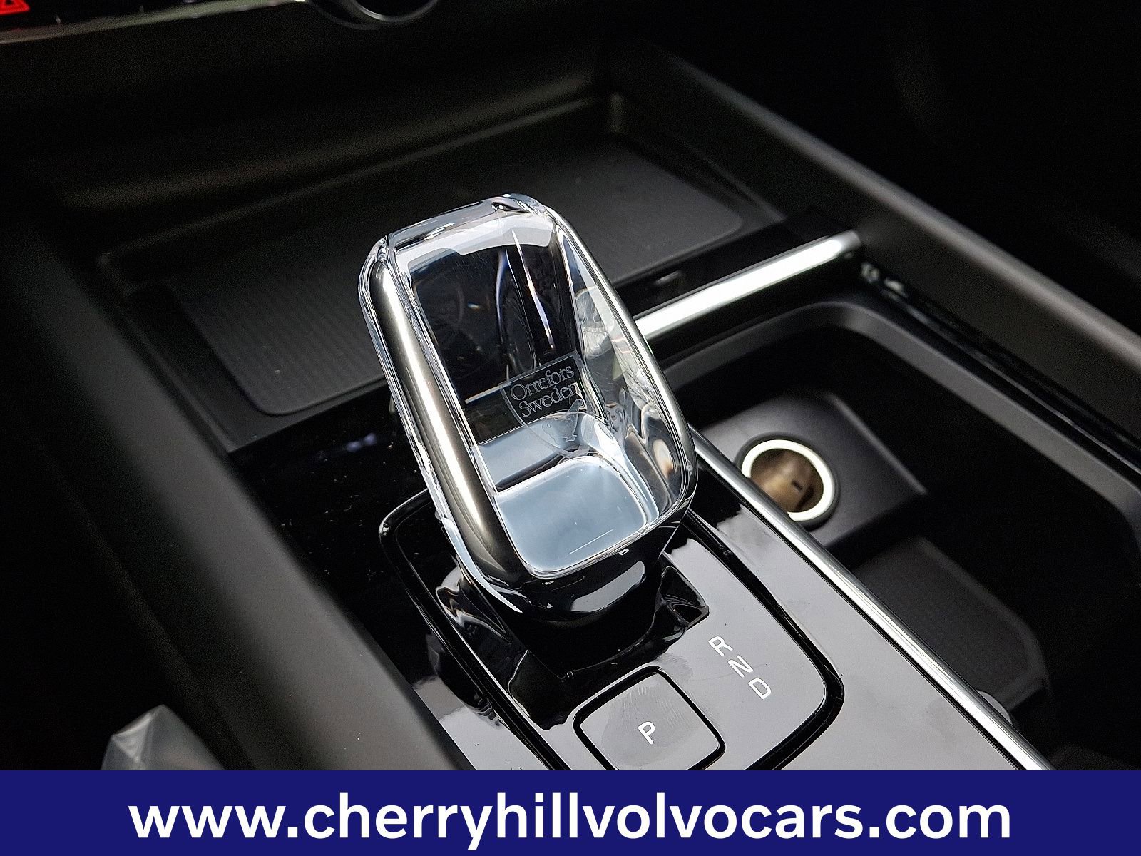 New 2026 Volvo XC60 B5 Ultra w/ Protection Package Premier image 9