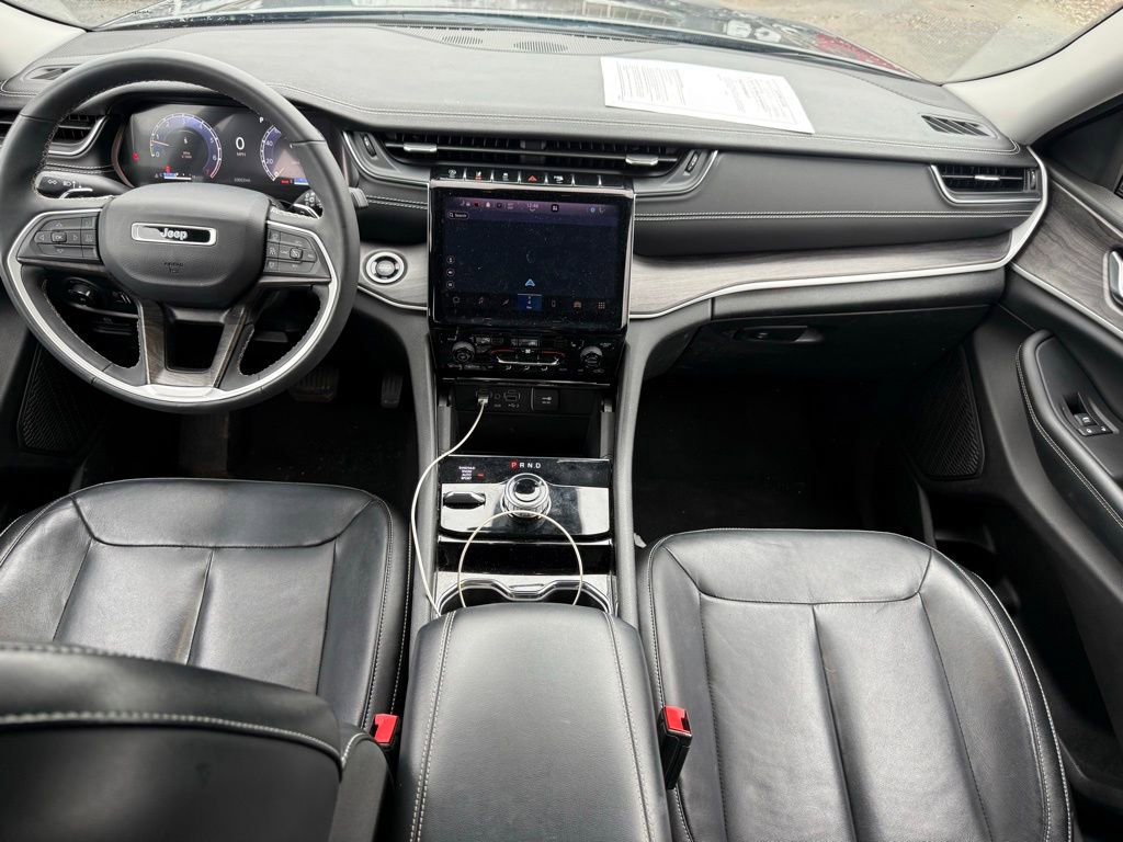 Used 2023 Jeep Grand Cherokee L Limited image 33