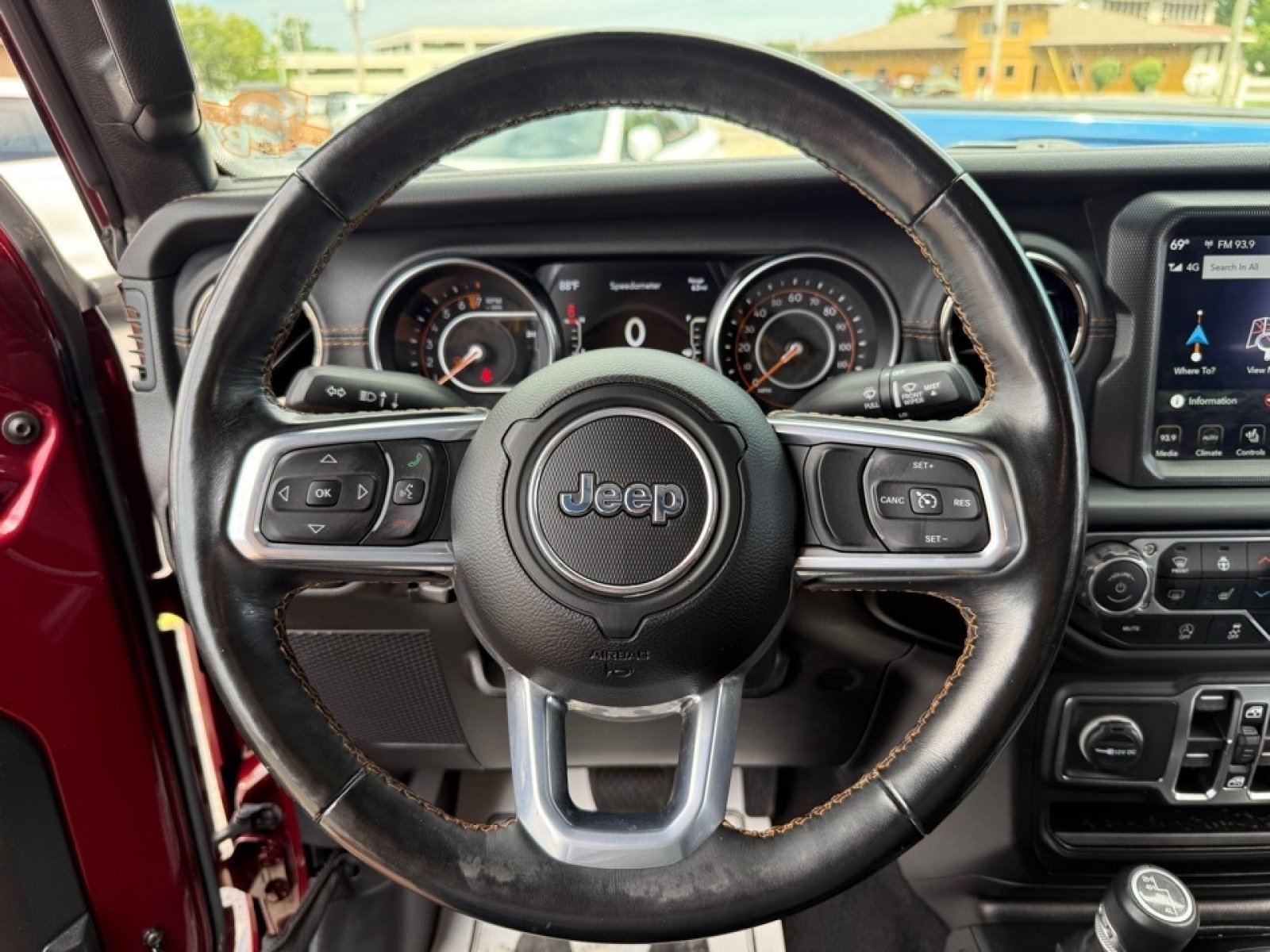 Used 2021 Jeep Gladiator Overland AWD/4WD image 18