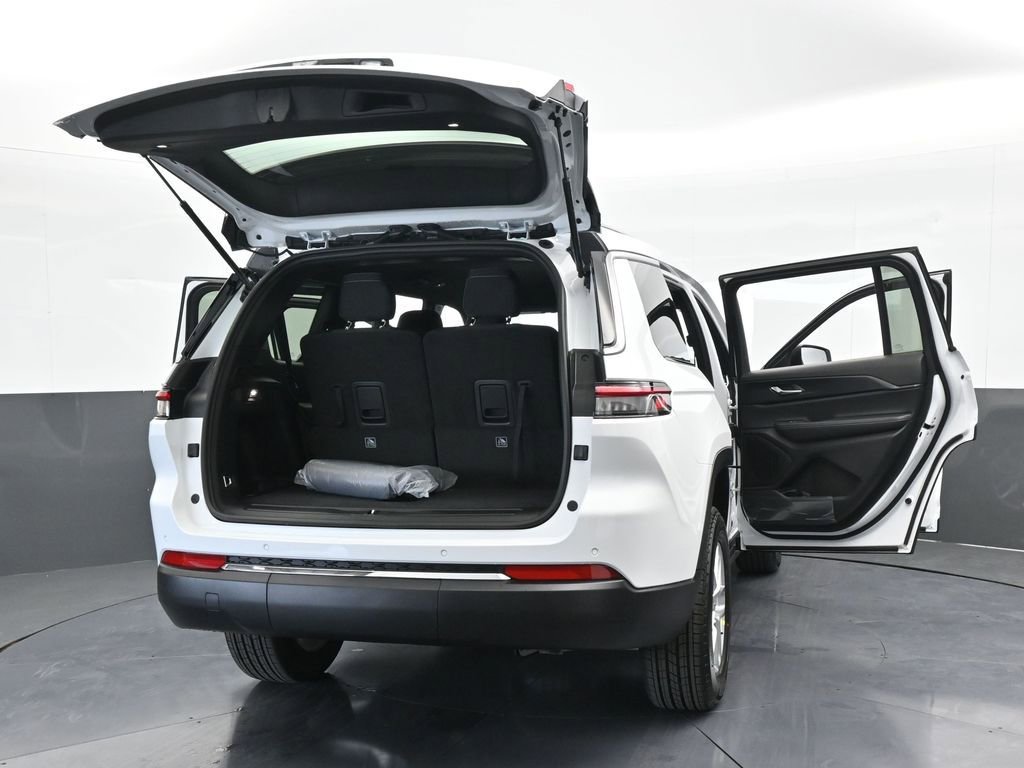 Used 2025 Jeep Grand Cherokee L Laredo image 63