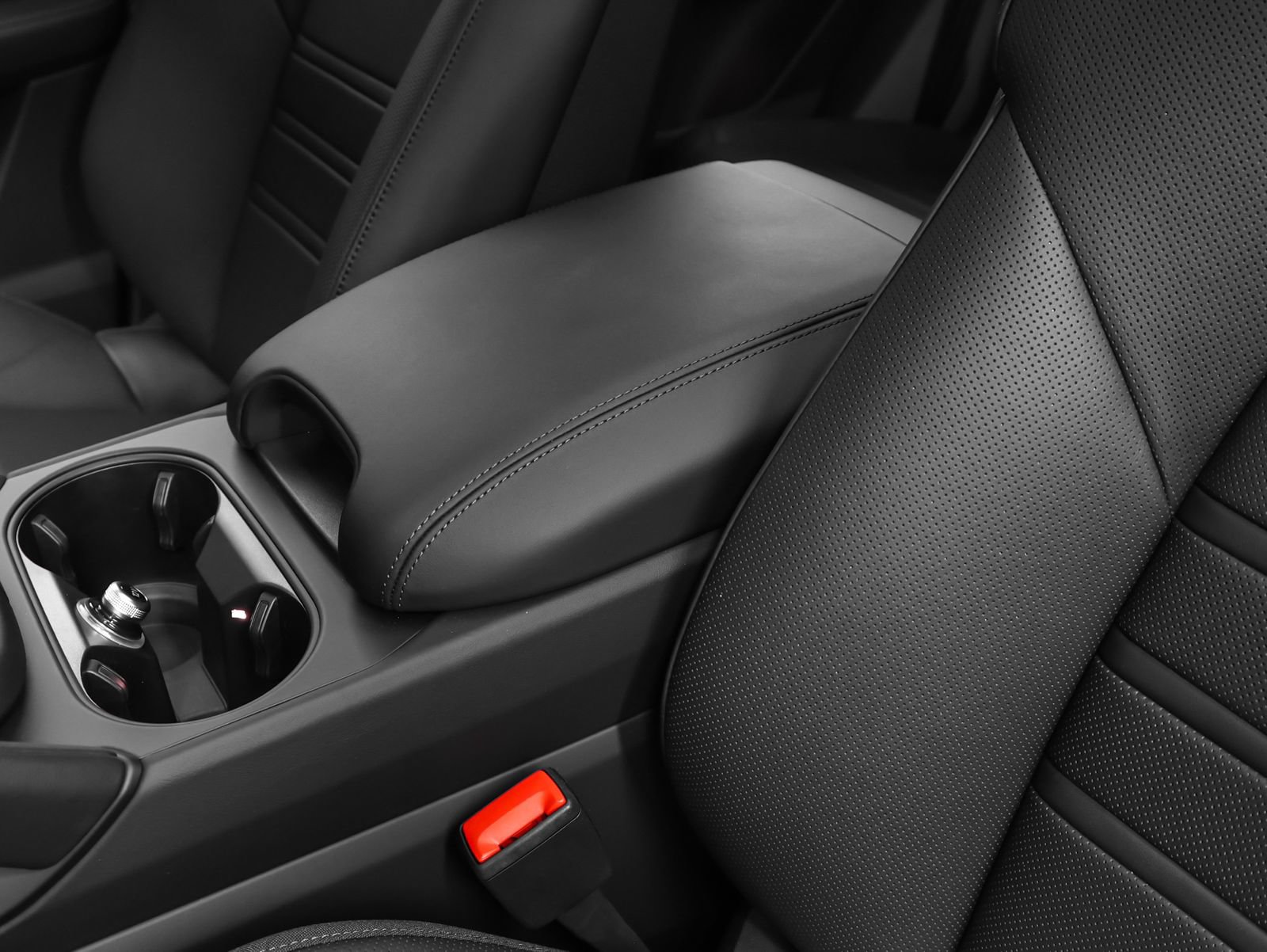 New 2026 Porsche Cayenne GTS AWD/4WD image 44