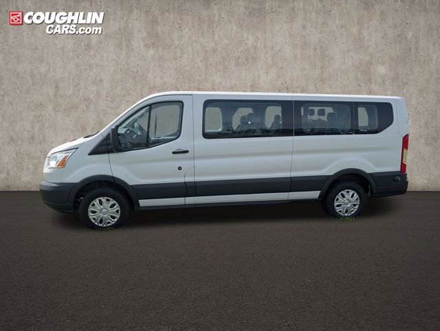 Used 2016 Ford Transit 350 XLT RWD image 4