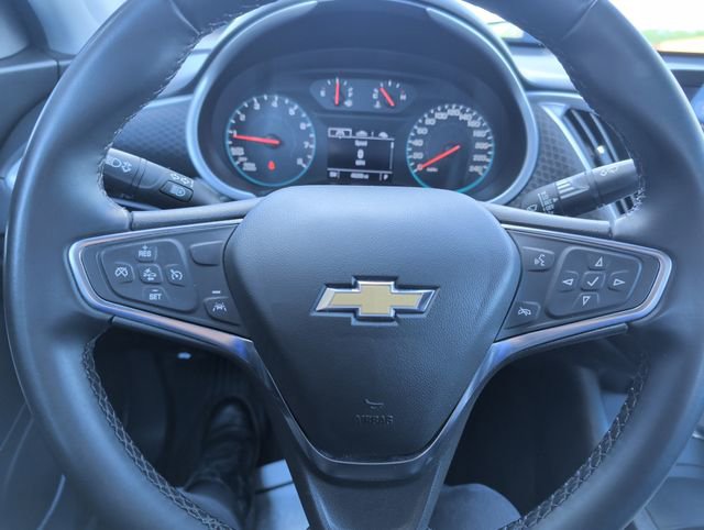 Used 2024 Chevrolet Malibu LT w/ Midnight Edition FWD image 16