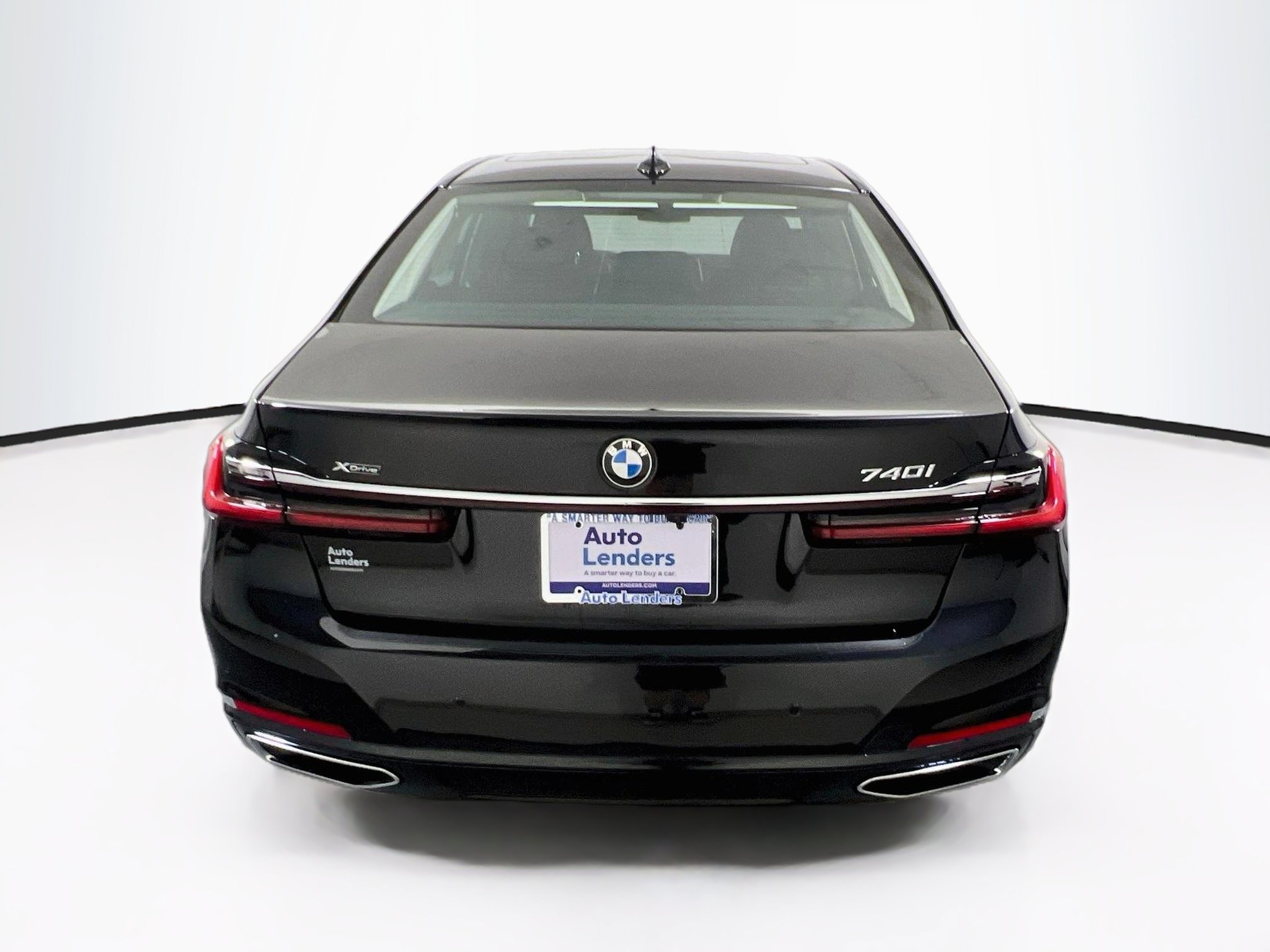 Used 2022 BMW 740i xDrive w/ Premium Package AWD/4WD image 6