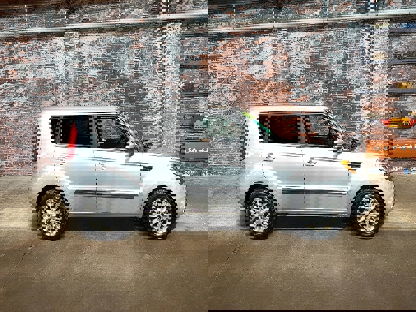 Used 2012 Kia Soul + image 2