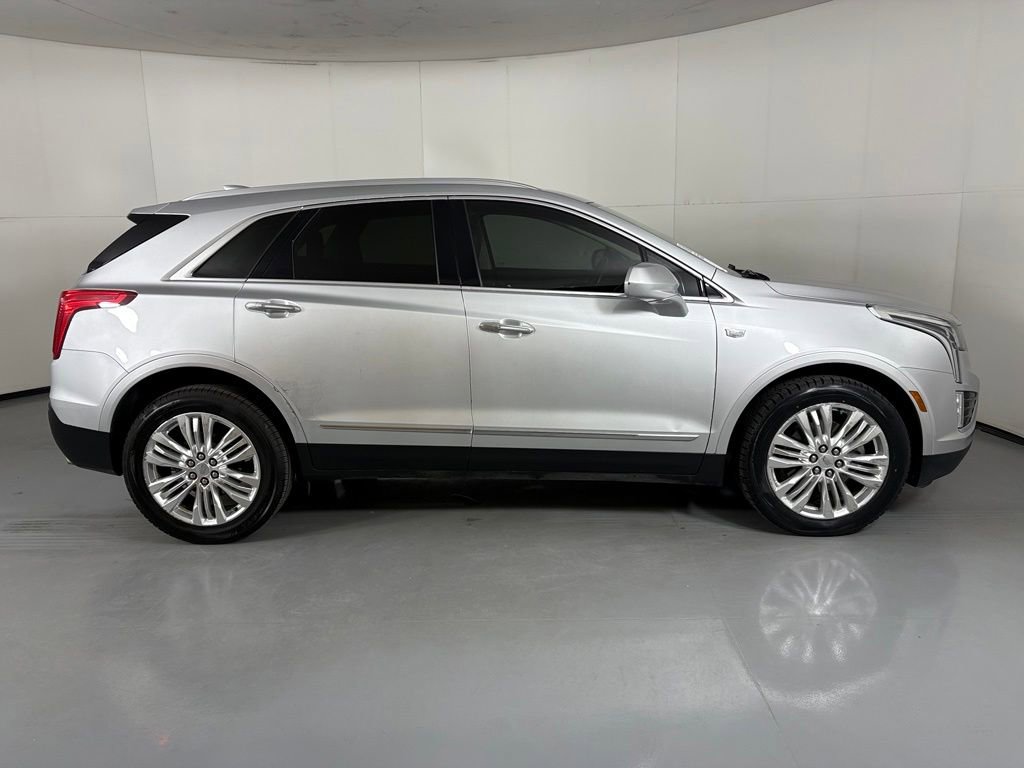 Used 2019 Cadillac XT5 Premium Luxury FWD image 8