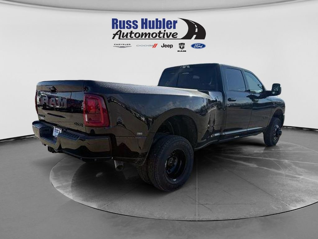 New 2026 RAM 3500 Laramie AWD/4WD image 6