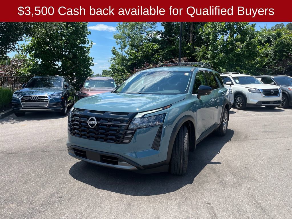 New 2026 Nissan Pathfinder SL FWD image 3